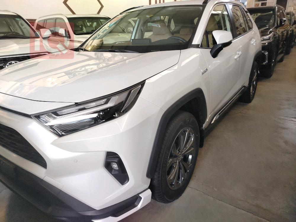 تويوتا راف 4